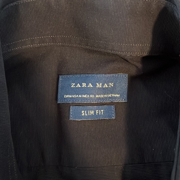 Preloved Zara men button down shirt - Picture 2 of 2